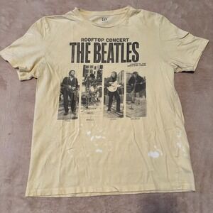 GAP The Beatles Rooftop Concert T Shirt Mens Medium Cream Graphic Tee